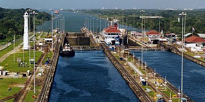 Konteyner hatları Panama Kanalı'nda daha fazla kesinti bekliyor