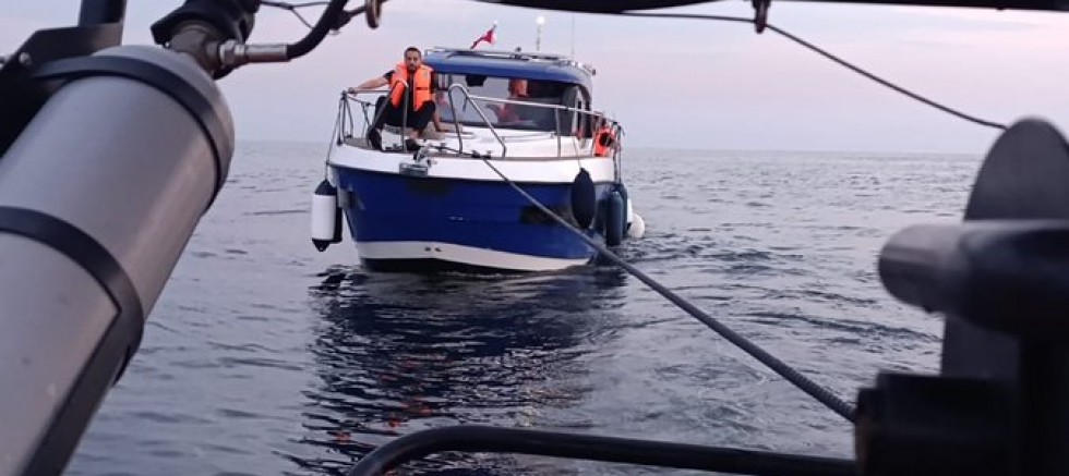 Beylikdüzü Açıklarında Arızalanan Tekne Kurtarıldı