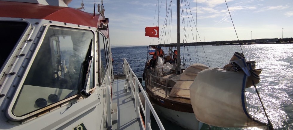 KEGM'den Arızalanan Tekneye Müdahale