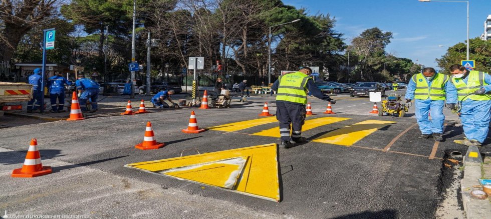 İzmir’de Yaya Güvenliği Ön Planda