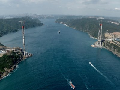 3. Köprü Hızla Yükseliyor