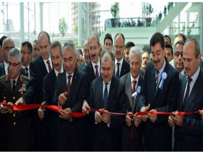 5. Karayolu Trafik Güvenliği Sempozyumu ve Sergisi Açıldı