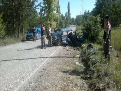 Acıpayam'da trafik kazası: 1 ölü, 12 yaralı