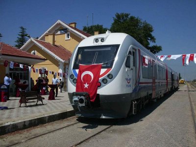 Akşehir Konya Arası Tren Seferleri Başladı