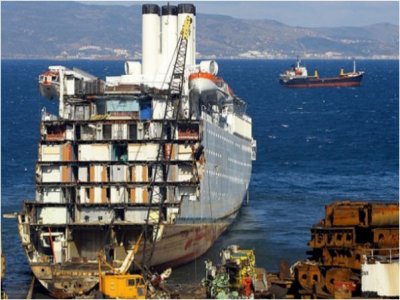 Ali Ağa Gemi Türkiye’nin İlk Sertifikalı Gemi Söküm Tesisi Oldu