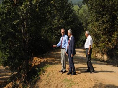 Arazi Yolları Büyükşehir İle Güzelleşiyor