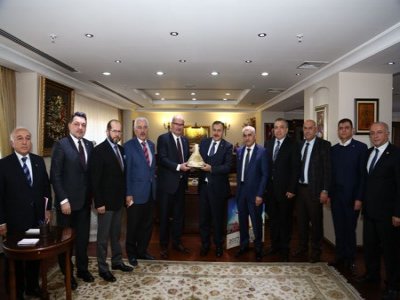 ATO HEYETİ ORMAN VE SU İŞLERİ BAKANI EROĞLU’NU ZİYARET ETTİ