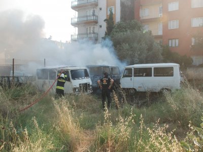 Aydın'da 4 araç böyle yandı
