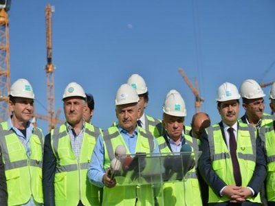 BAKAN YILDIRIM, 3. HAVALİMANI İNŞAATINI İNCELEDİ