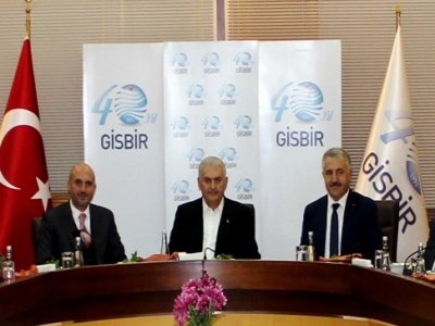 BAŞBAKAN YILDIRIM VE UHD BAKANI ARSLAN GİSBİR`İ ZİYARET ETTİ
