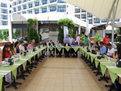 BAŞKAN KAYALI FRANSIZ HEYETLE BİR ARAYA GELDİ