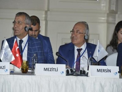 BAŞKAN TARHAN, DÜNYA BELEDİYE BAŞKANLARI ARASINDAKİ YERİNİ ALDI