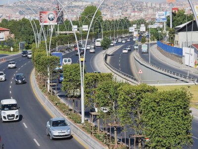 Başkent Bulvarlarında Şanzelize Güzelliği