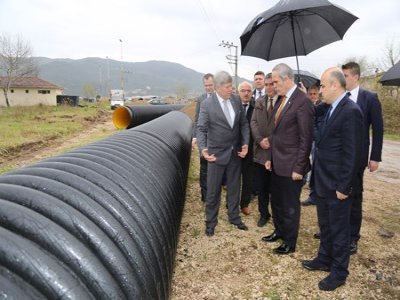 BURSA BELEDİYESİ`NDEN SAHİLLERE ALTYAPI HİZMETİ