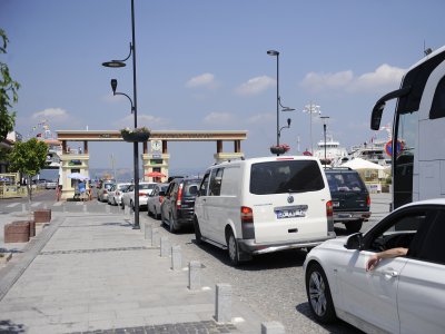 Çanakkale'de dönüş kuyruğu başladı
