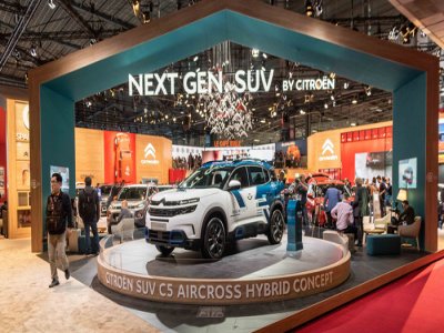 CITROËN, İKİ KONSEPT MODELİNİN MÜJDESİNİ VERDİ