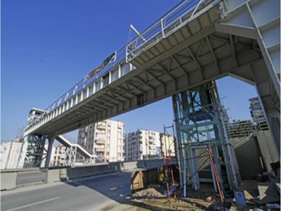 Değirmendere Yaya Köprüsünde Son Rötuşlar