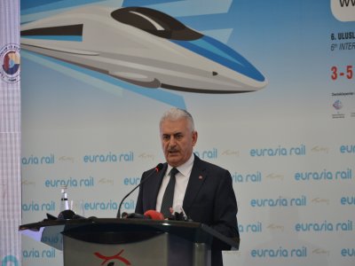 Demiryollarına 10 yılda 40 milyar dolar yatırım yapılacak`