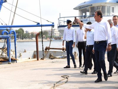 DENİZ PARK YENİLENEREK HALKIN KULLANIMINA AÇILACAK