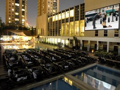 DENİZ PRIVATE CINECITY TRIO AÇIK HAVA SİNEMASI İLE YAZ AKŞAMLARI RENKLENİYOR