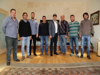 DENİZCİLER DERNEĞİ’NİN YENİ YÖNETİMDEN BAŞKAN KOCADON’A ZİYARET