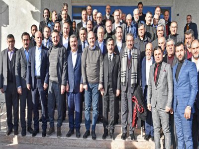 DEPREM BÖLGESİNİ ZİYARET ETTİLER