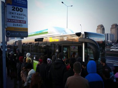 Derbent’ten Kartal’a İstanbul Seferleri Büyük İlgi Görüyor
