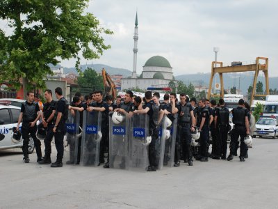 Derince Limanı özelleştirmesinde çadır gerginliği