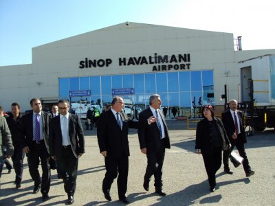 DHMİ Genel Müdürü Orhan Birdal, Kastamonu ve Sinop Havalimanlarında İncelemelerde Bulundu