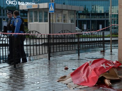 Donetsk’de en az 40 kişi öldü, havaalanı kontrolü Kiev’de