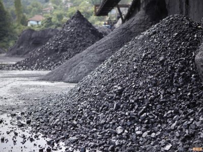 ENERJİDE DIŞA BAĞIMLILIĞIMIZ ARTIYOR