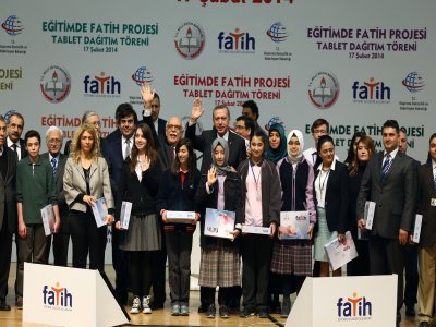 Erdoğan: Bilgisayarın esiri olmayın bilgisayar sizin esiriniz olsun
