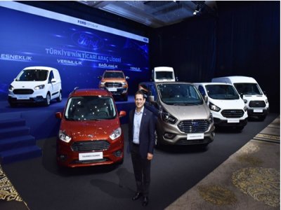 FORD TİCARİ AİLESİNİN YENİ ÜYELERİ  BİR ARADA