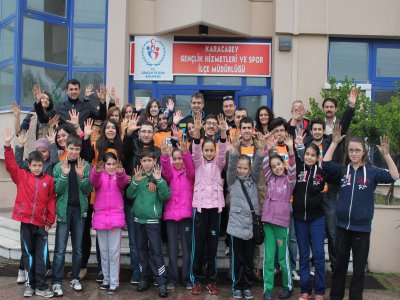 Gençler, daha yeşil Bursa için fidan dikti