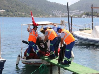GÖLKÖY’DE DENİZ DİBİ TEMİZLİĞİ