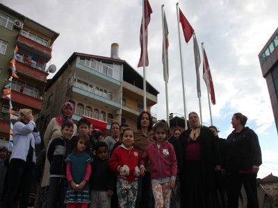 Güneş enerjisi sistemi görümlü baz istasyonuna tepki