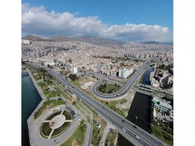 Homeros Meles’le Buluşuyor