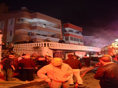 Huzurevinde yangın: 2 ölü, 27 yaralı