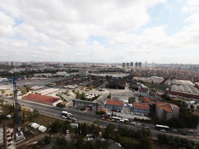 İETT, İlk Güneş Enerjili Elektrik Üretim Tesisini Kurdu