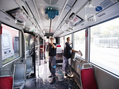 İETT Otobüsleri Her Gün Dezenfekte Ediliyor