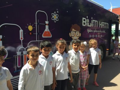 İETT`DEN BİLİM HATTI OTOBÜSÜ