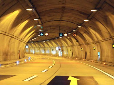 İstanbul`da Tüneller Kapalı