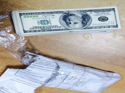 İstanbul’dan Rusya’ya gelen yolcunun 15 bin 500 dolarına el kondu