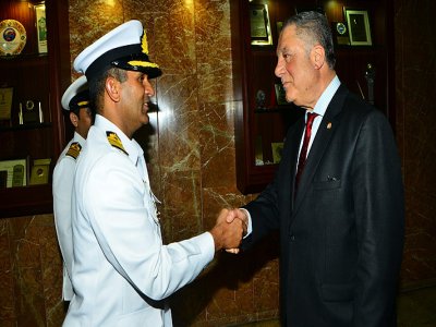 İzmir Limanı’na Gelince, İş Değişti!