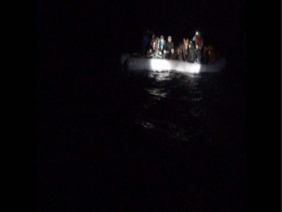 İzmir'de 16 kaçak son anda kurtarıldı