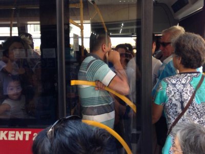 İzmirliler Yeni Ulaşım Projesini Beğenmedi