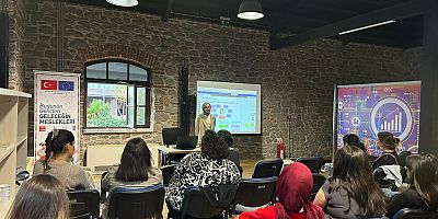 Kadınlar dijitalde artık daha güçlü