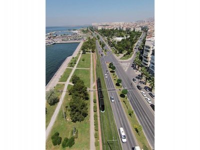 KARŞIYAKA SAHİLİNDE YEŞİL HAT