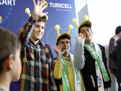 KONYASPOR MAÇINI GOLLERCEPTE`DE YAKLAŞIK 65.000 KİŞİ TAKİP ETTİ
