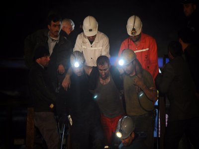 Kurtarılan yaralı alkışlarla çıkarıldı